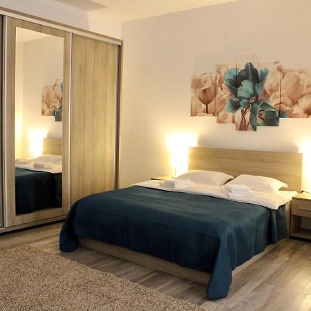 Long House Apartment Brasov Exterior photo