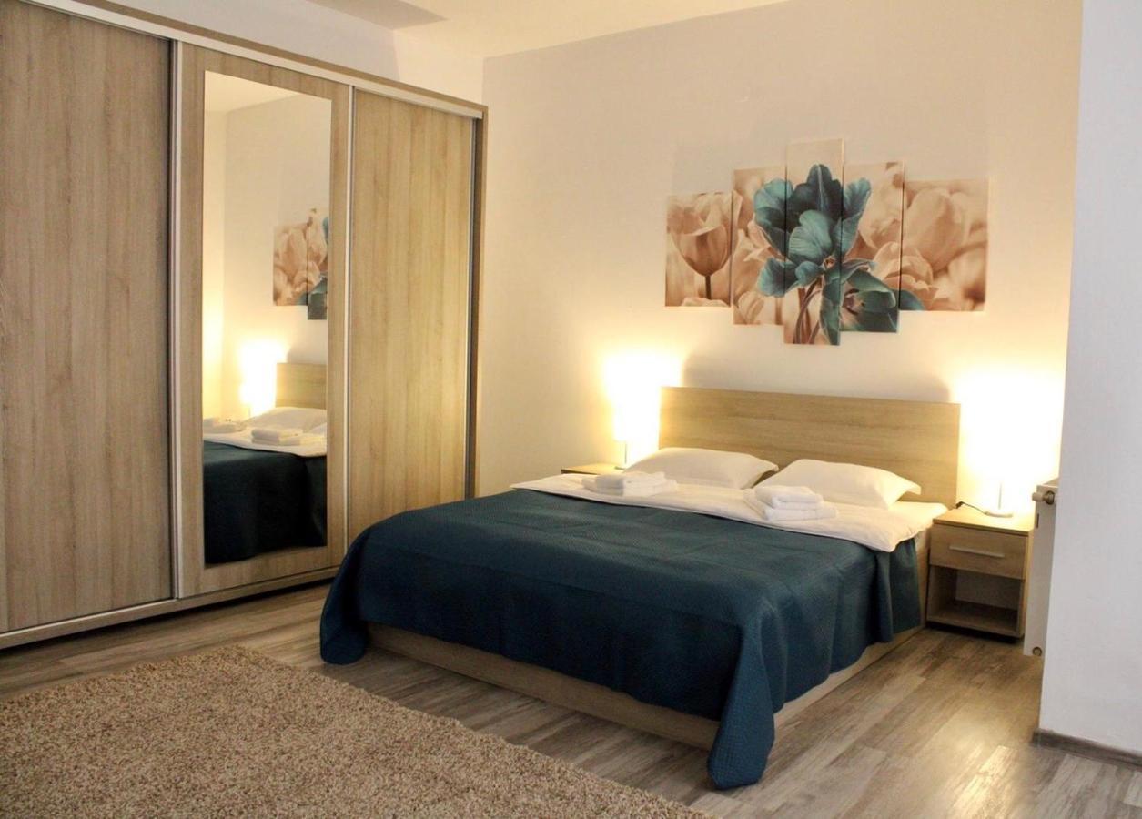 Long House Apartment Brasov Exterior photo